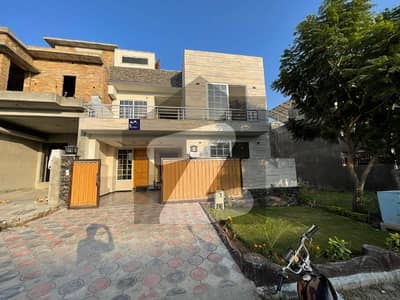 Modern 7 Marla Double Storey House Available For Sale In Gulberg Greens