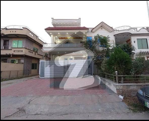G-13 35x70 Luxury House House Available G-13 35x70 Luxury House House Available