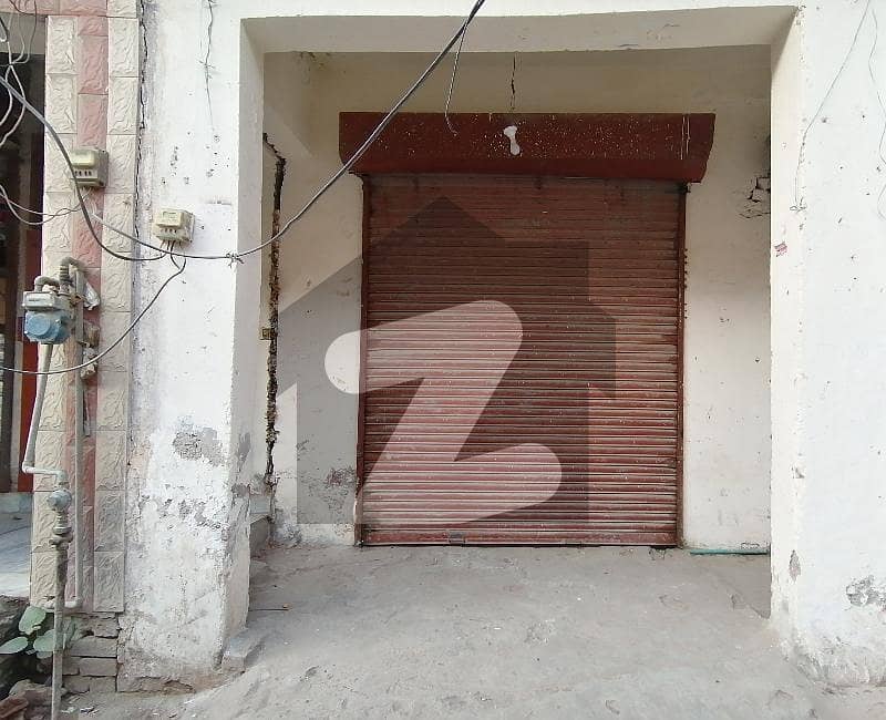 In Marghzar Officers Colony 1 Marla Shop For Sale