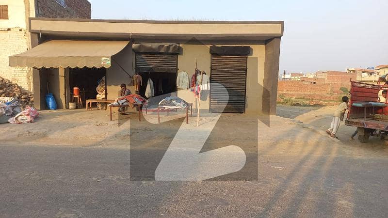 ما نگا - رائیونڈ روڈ لاہور میں 4 کمروں کا 4 مرلہ دکان 78.0 لاکھ میں برائے فروخت۔
