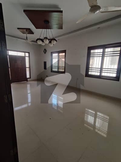 Double Storey 500 Square Yards House Available In Gulshan-e-Iqbal - Block 4 For rent