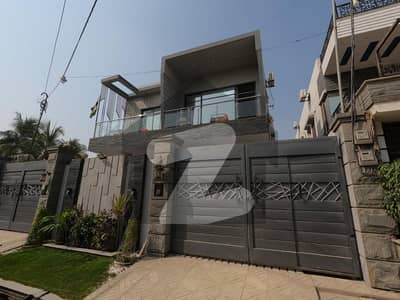 Prime Location House Of 500 Square Yards Is Available For Sale In Federal B Area - Block 4, Karachi