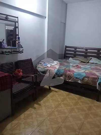 950 SQ FT 4 ROOMS 1ST FLOOR FLAT WITH EXTRA LAND AL-GHAFOR REGENCY 11A NORTH KARACHI