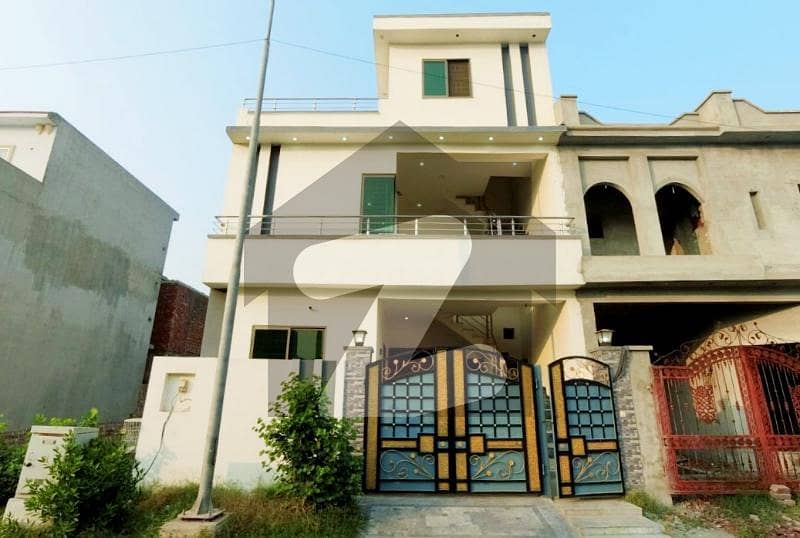 پارک ویو سٹی ۔ تولپ ایکسٹینشن بلاک پارک ویو سٹی,لاہور میں 4 کمروں کا 5 مرلہ مکان 1.45 کروڑ میں برائے فروخت۔