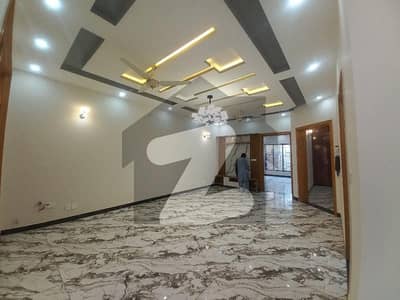 10 Marla Brand New House With Very Beautiful Design Near Of House Is 2 Parks