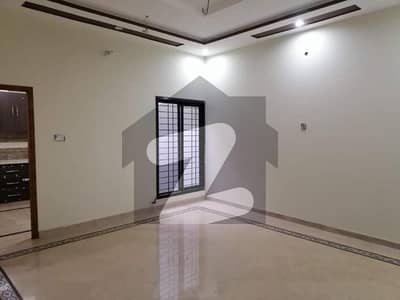 کینال فورٹٰ2 لاہور میں 3 کمروں کا 3 مرلہ مکان 30.0 ہزار میں کرایہ پر دستیاب ہے۔