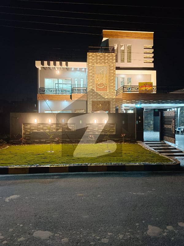 نیسپاک سکیم فیز 3 ڈیفینس روڈ,لاہور میں 6 کمروں کا 1 کنال مکان 6.25 کروڑ میں برائے فروخت۔ نیسپاک سکیم فیز 3 ڈیفینس روڈ,لاہور میں 6 کمروں کا 1 کنال مکان 6.25 کروڑ میں برائے فروخت۔