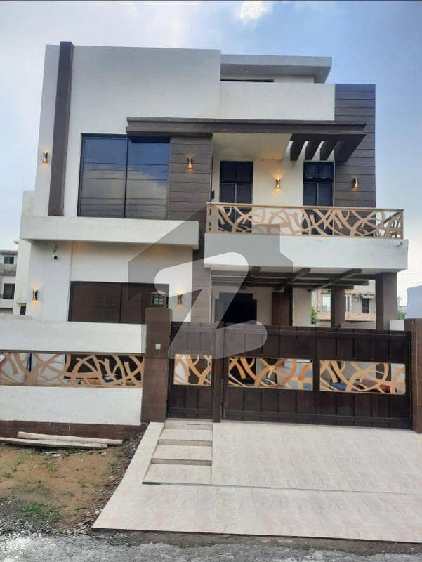 5 Marla New House Beautiful Location House Available Foe Sale In Dha Rahber 11