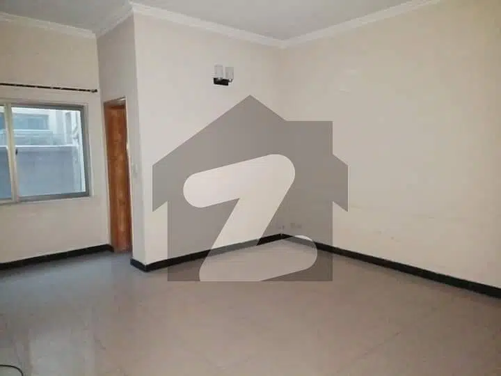 4 Bed Brand New Apartment For Rent