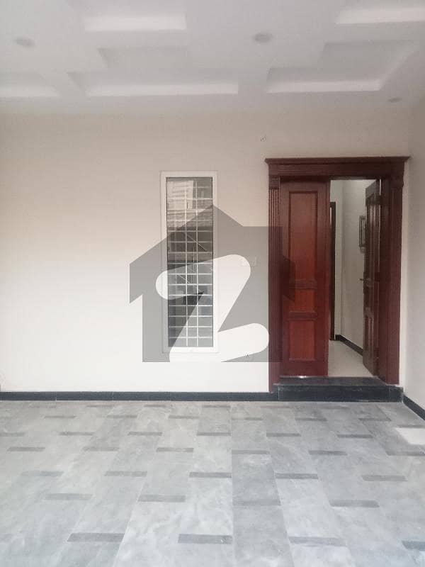 10 MARLA UPPER PORTION AVAILABLE FOR RENT WITH ALL FACILITIES IN CDA APPROVED SECTOR MPCHS F-17ISLAMABAD