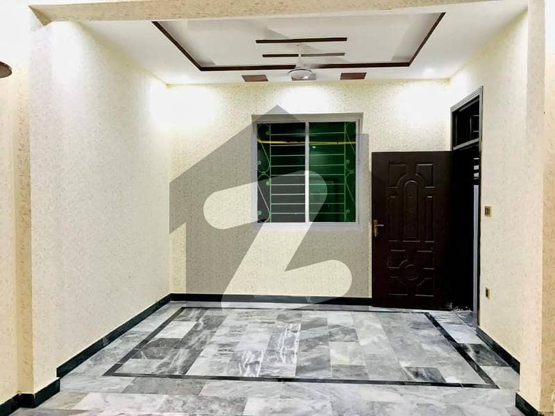 الاحمد گارڈن ہاوسنگ سکیم جی ٹی روڈ,لاہور میں 2 کمروں کا 4 مرلہ مکان 86.0 لاکھ میں برائے فروخت۔