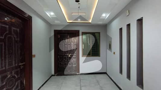 الاحمد گارڈن ہاوسنگ سکیم جی ٹی روڈ,لاہور میں 2 کمروں کا 4 مرلہ مکان 34.0 ہزار میں کرایہ پر دستیاب ہے۔