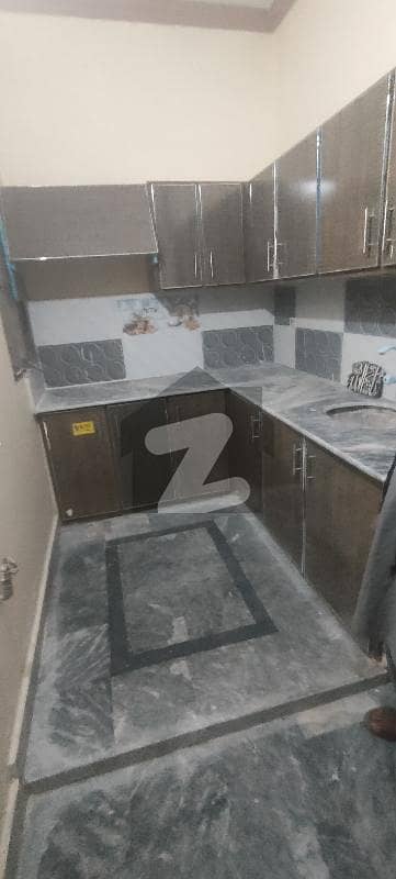 تاجپورہ لاہور میں 4 کمروں کا 2 مرلہ مکان 60.0 لاکھ میں برائے فروخت۔