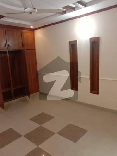 واپڈا ٹاؤن فیز 1 واپڈا ٹاؤن,لاہور میں 2 کمروں کا 1 کنال بالائی پورشن 60.0 ہزار میں برائے فروخت۔