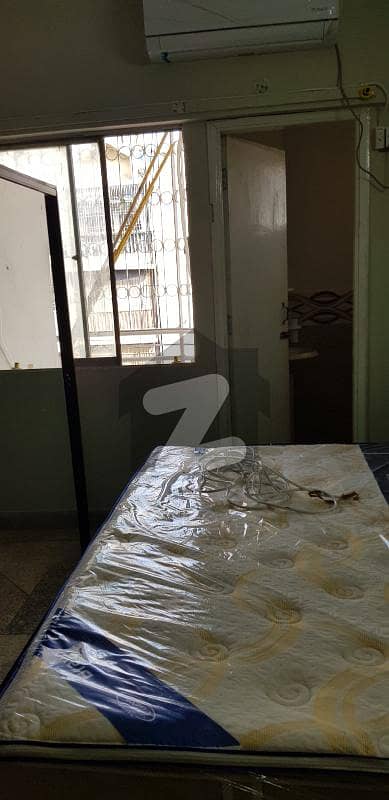 نارتھ ناظم آباد ۔ بلاک ایم نارتھ ناظم آباد,کراچی میں 2 کمروں کا 4 مرلہ فلیٹ 58.0 لاکھ میں برائے فروخت۔