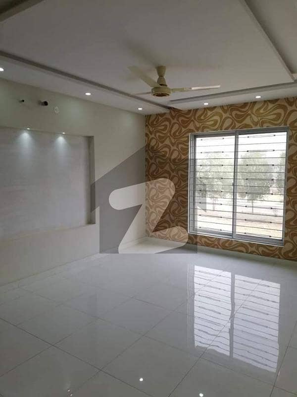 Beautiful Brand New 10 Marla House Available For Sale In Park View City Lahore