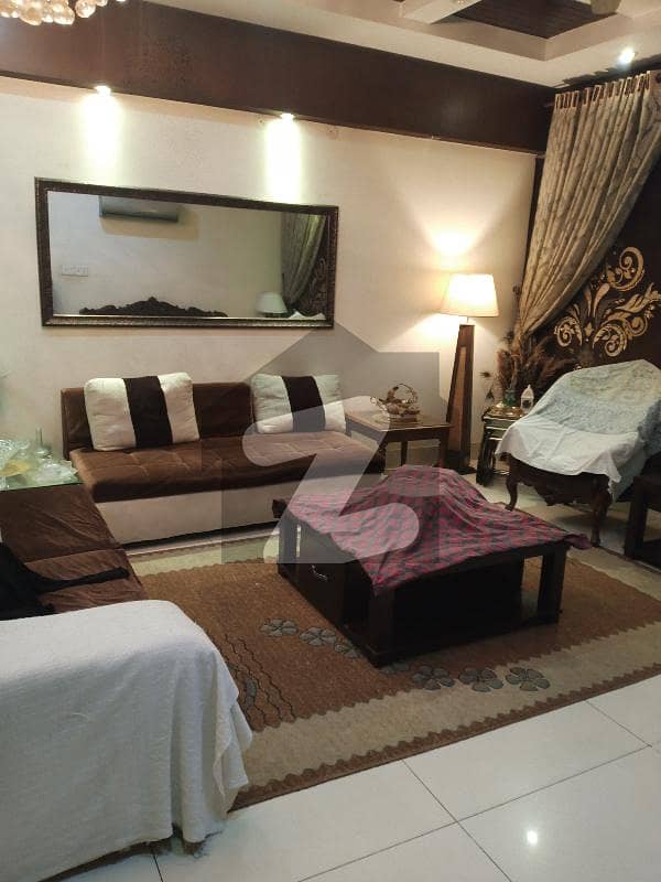 گارڈن ٹاؤن - طارق بلاک گارڈن ٹاؤن,لاہور میں 6 کمروں کا 1 کنال مکان 9.0 کروڑ میں برائے فروخت۔