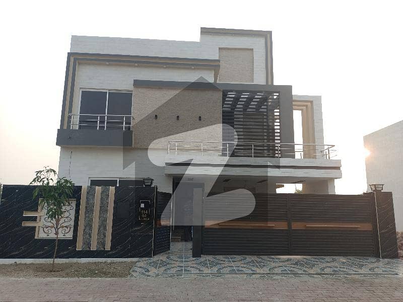 10 Marla Brend New House Available For Rent In Bahria Orchard Raiwind Road Lahore