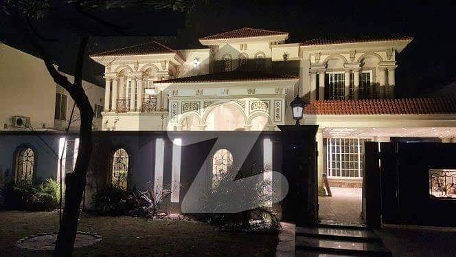 لیک سٹی رائیونڈ روڈ,لاہور میں 6 کمروں کا 2 کنال مکان 18.0 کروڑ میں برائے فروخت۔