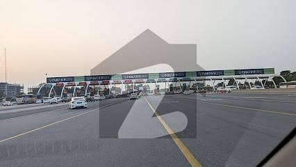 Land For Sale (1000) Kanal Near M-2 Islamabad Toll Plaza