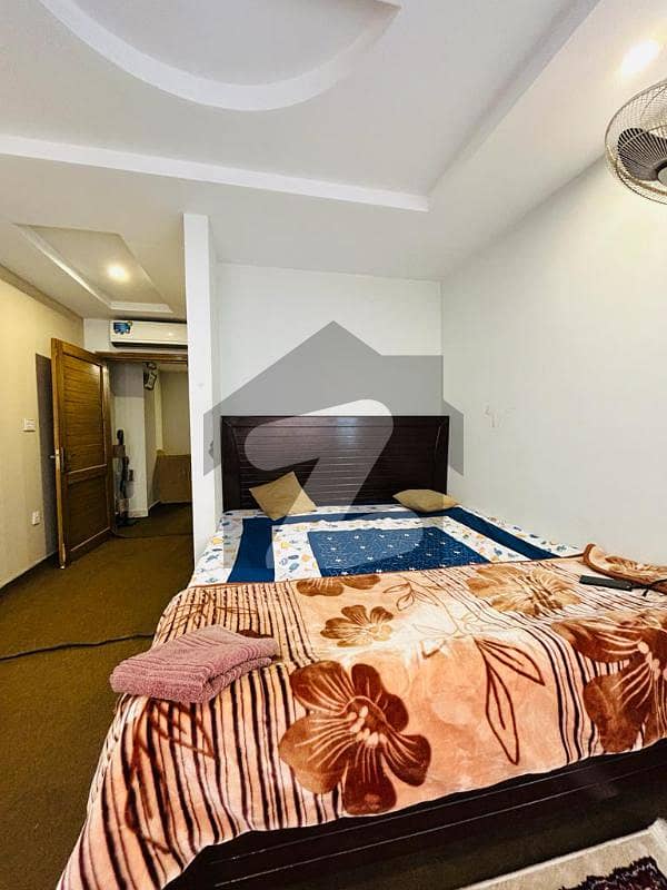 1 Bed Luxury Furnished apartment for rent Bahria Town Phase 8, Bahria