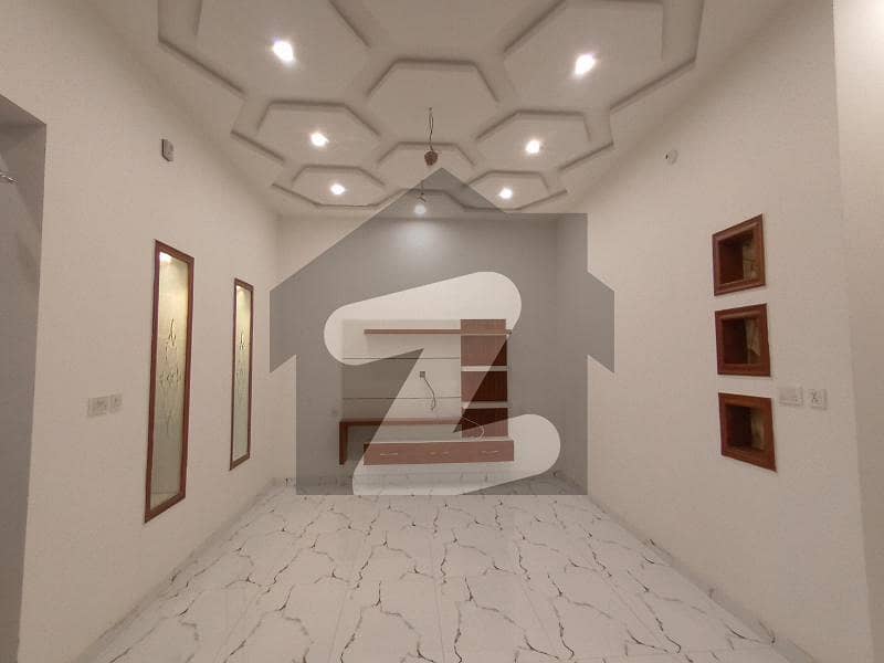 ماڈل سٹی ون کینال روڈ,فیصل آباد میں 4 کمروں کا 5 مرلہ مکان 2.25 کروڑ میں برائے فروخت۔