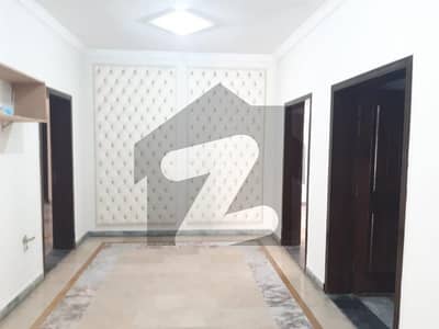 In Bahria Town Phase 4 Upper Portion For rent Sized 1 Kanal