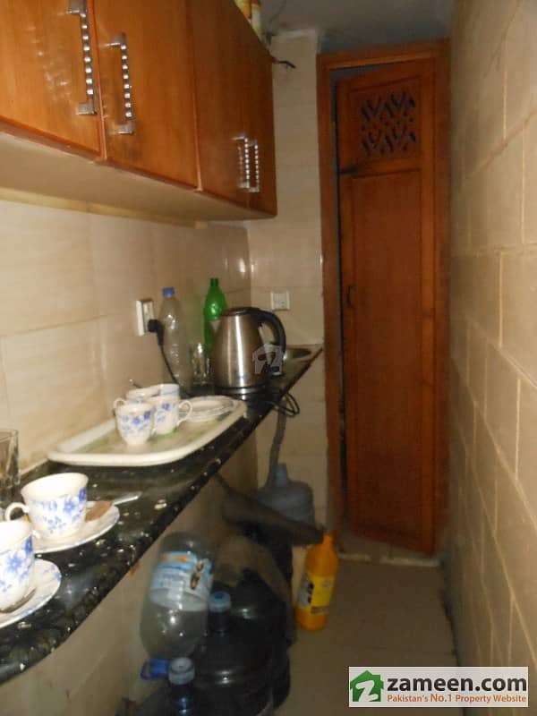 Sea Breeze Plaza Small Shop For Sale ShahraeFaisal, Karachi ID4968613