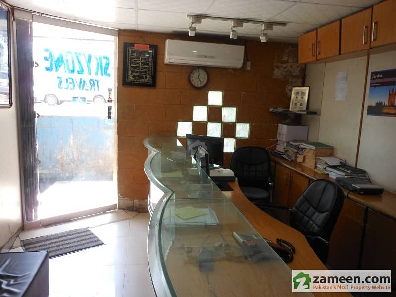 Sea Breeze Plaza Small Shop For Sale ShahraeFaisal, Karachi ID4968613