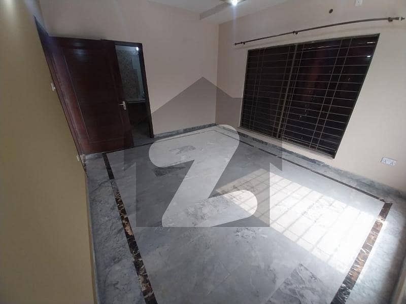 ایڈن سٹی - بلاک اے ایڈن سٹی,ایڈن,لاہور میں 3 کمروں کا 1 کنال بالائی پورشن 85.0 ہزار میں کرایہ پر دستیاب ہے۔