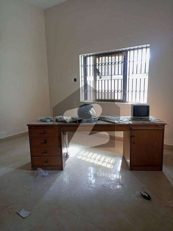 Independent Bungalow Available For Commercial Purpose Independent Bungalow Available For Commercial Purpose