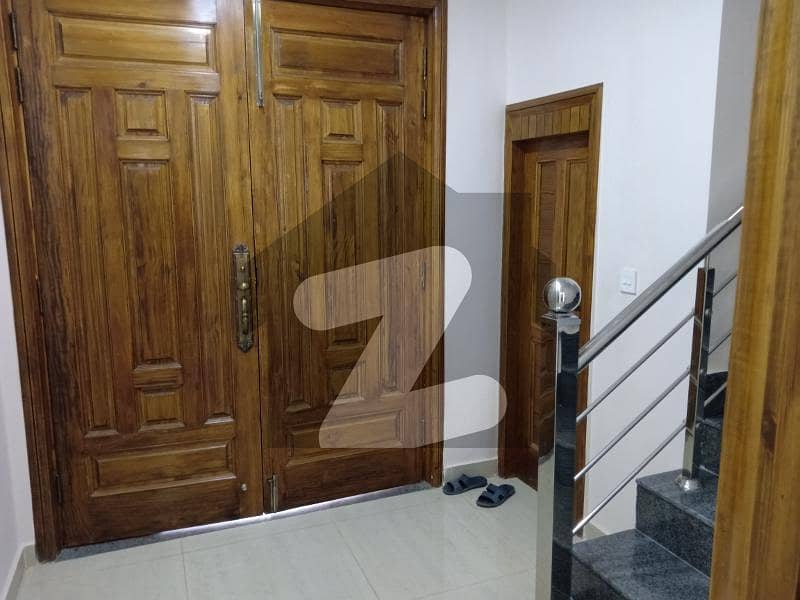 BEAUTIFUL 7 MARLA FULL HOUSE FOR RENT IN G13 ISLAMABAD BEAUTIFUL 7 MARLA FULL HOUSE FOR RENT IN G13 ISLAMABAD