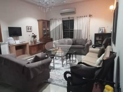 TEJARAT ESTATES OFFERS One Kanal Semi Furnished Lower Portion Available For Rent