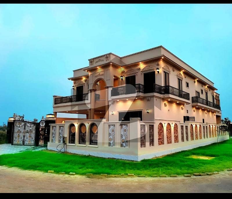 1 Kanal Brand New Corner Double Storey Luxury House Available For Sale In Dha Multan Near To 300 Feet Road