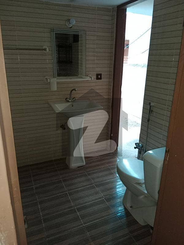 Ready To Rent A House 4 Marla In Old Officers Colony Lahore Old