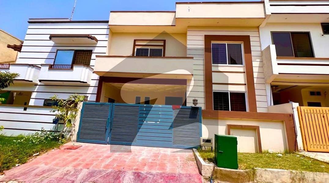 8 Marla House Available In F-17 For sale 8 Marla House Available In F-17 For sale