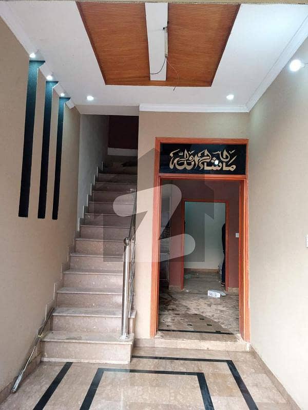 الاحمد گارڈن ہاوسنگ سکیم جی ٹی روڈ,لاہور میں 3 کمروں کا 3 مرلہ مکان 35.0 ہزار میں کرایہ پر دستیاب ہے۔