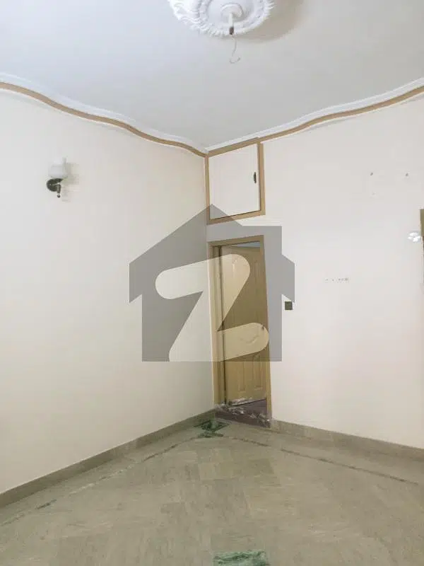 1st Floor 120 Square Yards House For Sale In Gulshan-E-Iqbal Block 6 Karachi