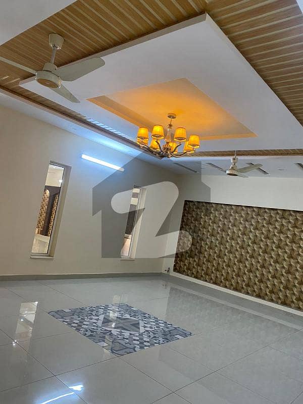 Beautiful House For Rent Available Beautiful House For Rent Available