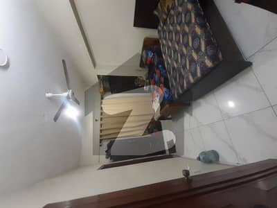 2000 SQ FT SLIGHTLY USED APARTMENT IS AVAILABLE FOR SALE NEXT TO ALTAMSH HOSPITAL