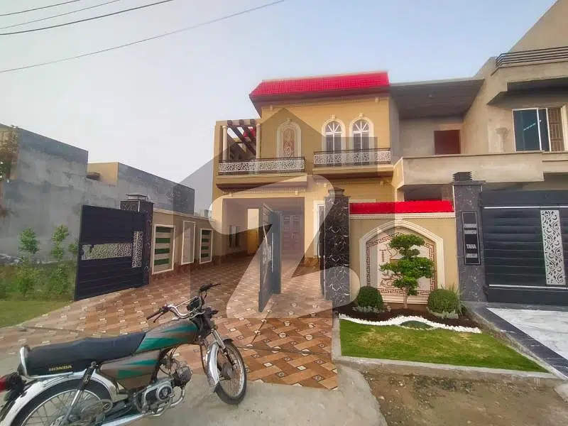 10 Marla Brand New House For Sale Nasheman Iqbal