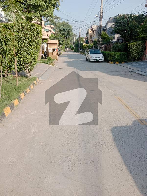صدر کینٹ,لاہور میں 12 مرلہ رہائشی پلاٹ 2.3 کروڑ میں برائے فروخت۔