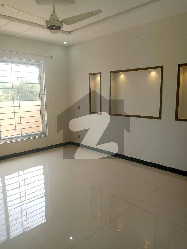 10 Marla Upper Portion Available For Rent In Dha Phase 2