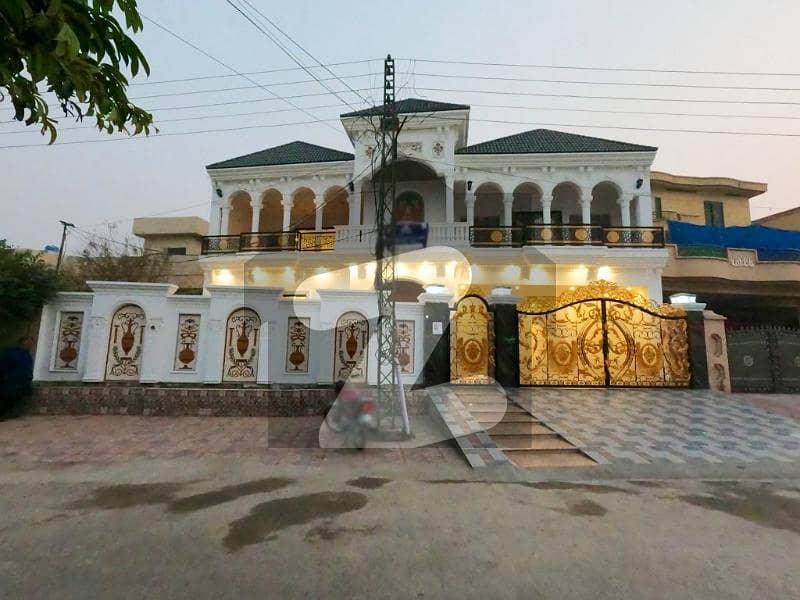 مرغزار آفیسرز کالونی لاہور میں 6 کمروں کا 1 کنال مکان 7.25 کروڑ میں برائے فروخت۔