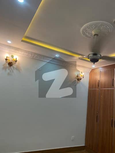 5 MARLA LUXURURY FULL HOUSE FOR RENT IN DHA 9 TOWN