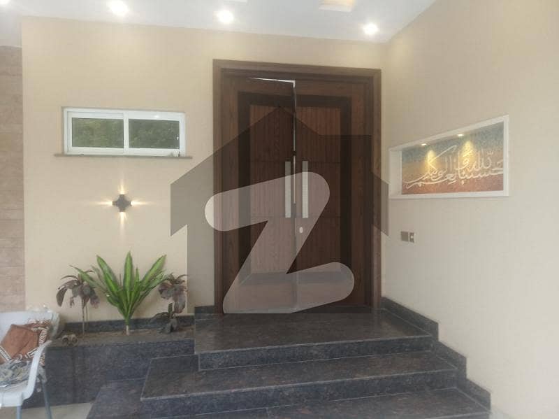 1 KANAL LUXURY HOUSE AVAILABLE FOR SALE 1 KANAL LUXURY HOUSE AVAILABLE FOR SALE