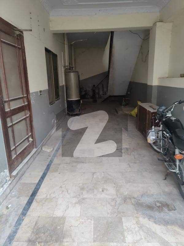 آئیڈیل ہومز سوسائٹی راولپنڈی میں 3 کمروں کا 12 مرلہ مکان 45.0 ہزار میں کرایہ پر دستیاب ہے۔