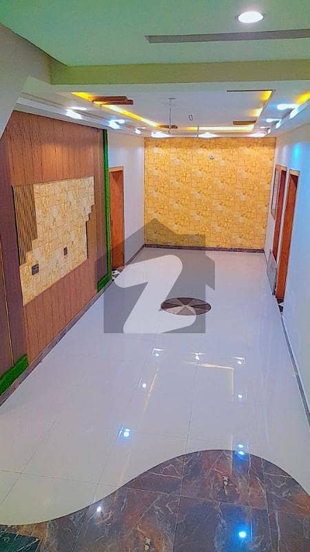 نشیمنِ اقبال لاہور میں 4 کمروں کا 6 مرلہ مکان 2.1 کروڑ میں برائے فروخت۔