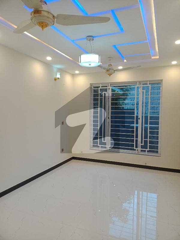 7 Marla Brand New House For Sale 7 Marla Brand New House For Sale