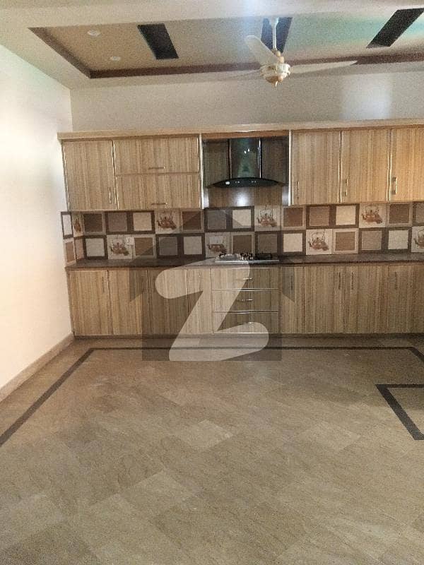5 Marla double story House available for rent in Farid Town